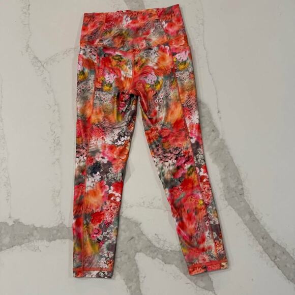 Athleta Salutation Stash Pocket II Printed 7/8 Leggings Women's XS Floral Pink - Picture 5 of 5